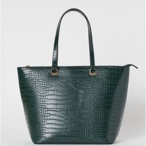 Beautiful Cocodrile print tote bag